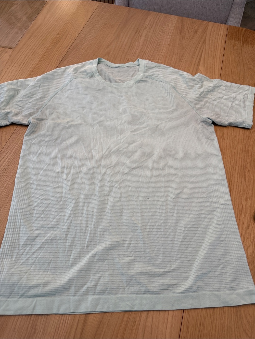 Mint green men’s Lululemon size L metal vent tech short sleeve shirt 2.0